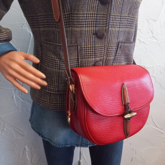 Dooney & Bourke Vintage 1990's, Outback Collection, Large Saddle Bag. - Picture 4 of 16